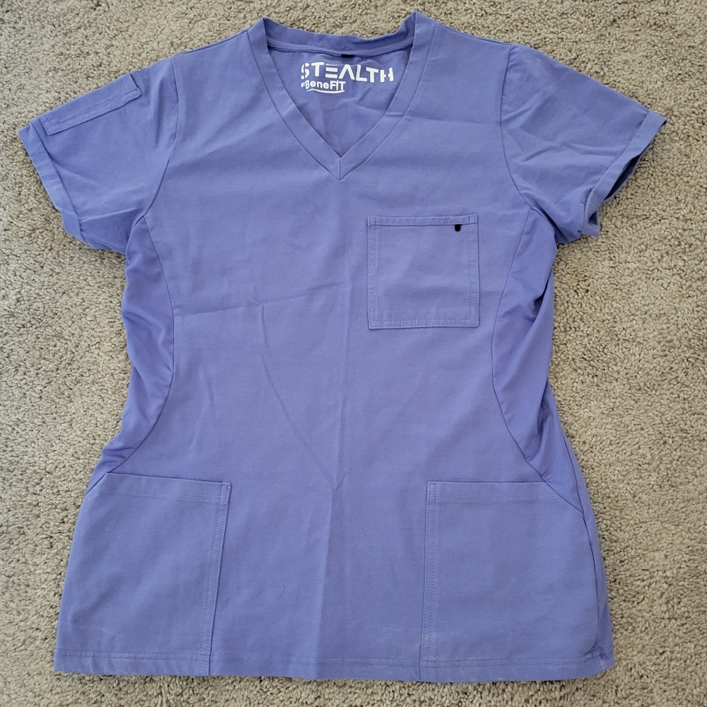 Blue BeneFIT Stealth Short Sleeve Scrub Top Women's M, Lightly Worn